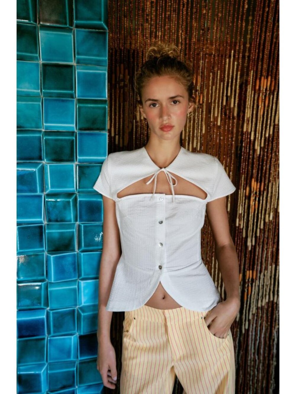 ZARA BOW CUT-OUT TOP - Picture 3 of 9